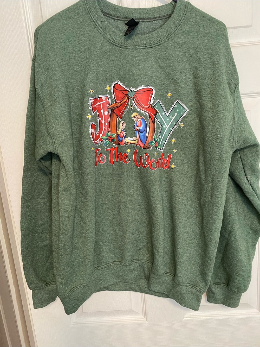 Gildan Green Crewneck Sweatshirt with Red & White Holiday Graphic